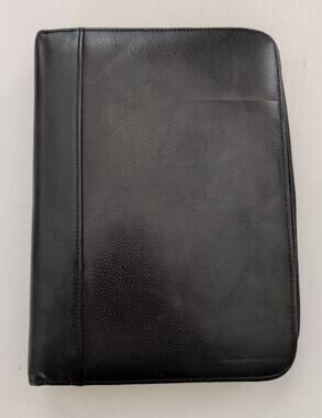 Wilsons Leather Pele Studio Black Portfolio Day Runner Planer 3 Ring Zip Around